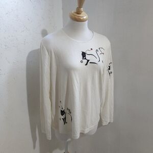 Alia | Vintage Chic Cat Print Sweater - Cream and Black